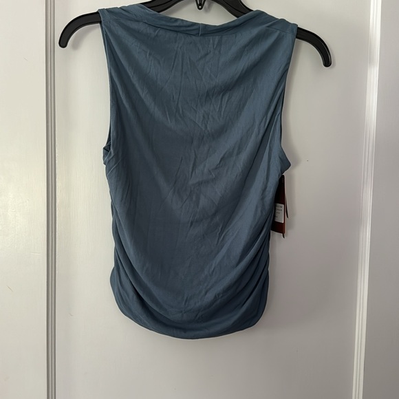 OGL SkinKiss premium soft touch & soft sheen with 4-way stretch - Picture 2 of 4